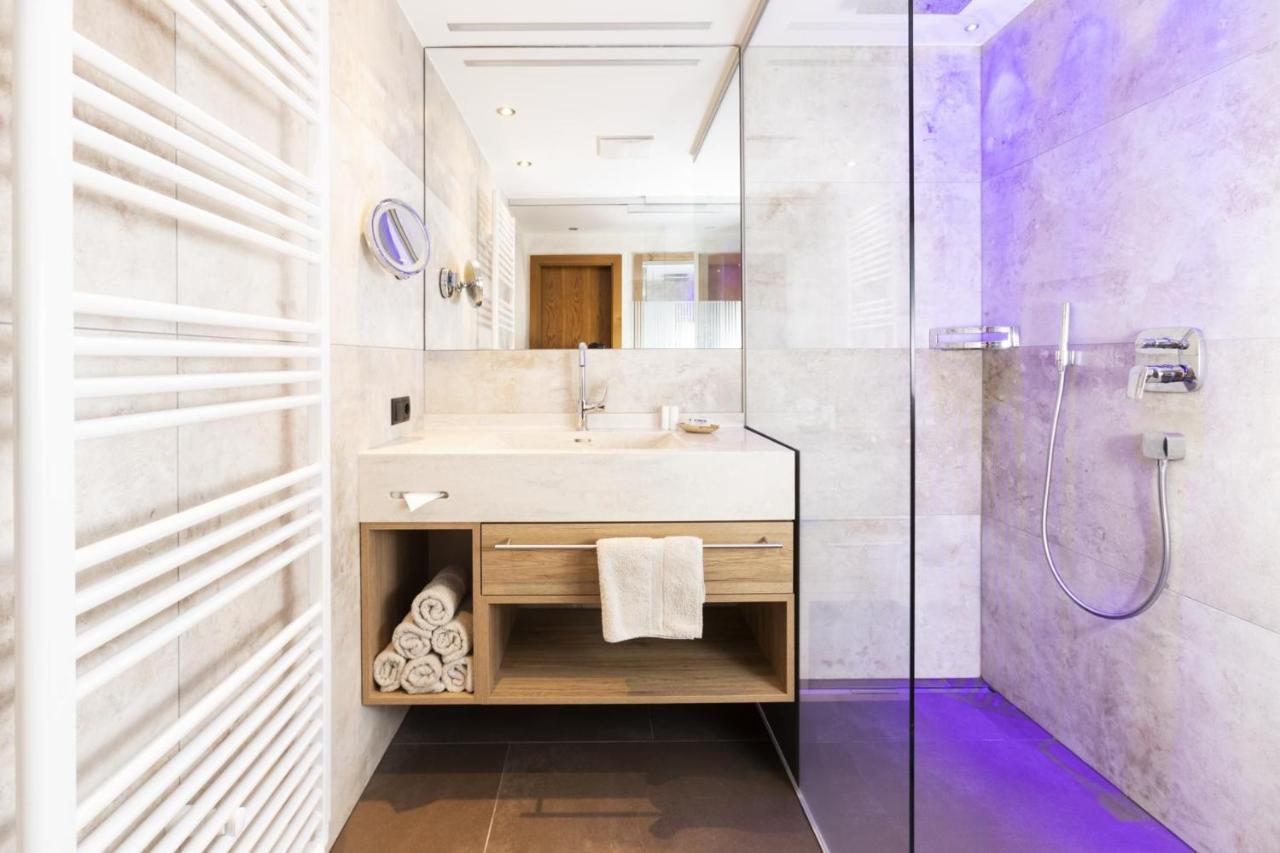 Hotel Garni Tirol Ladis Luaran gambar