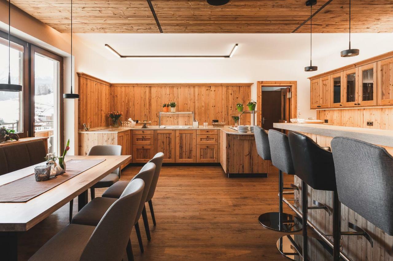 Hotel Garni Tirol Ladis Luaran gambar